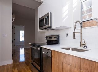 59-23 70th Ave #1R, Ridgewood, NY 11385