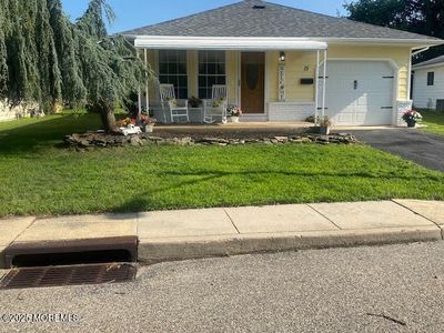 15 Barbuda Street, Toms River, NJ, 08757
