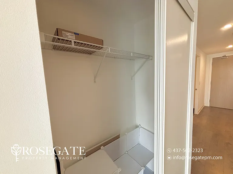 370 Martha St #207 — Photo 12