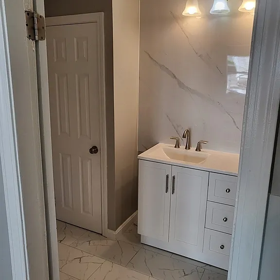 529 Warren St #1 — Photo 19