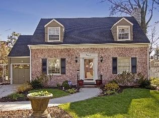 5435 Norwood Rd, Mission, KS 66205