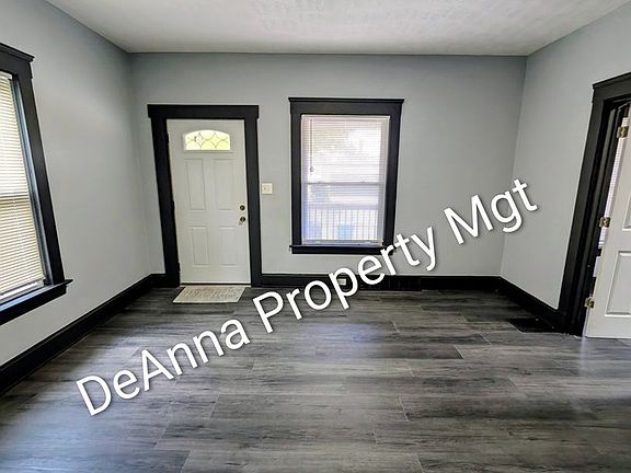 2nd image of 1431 Rowley Ave