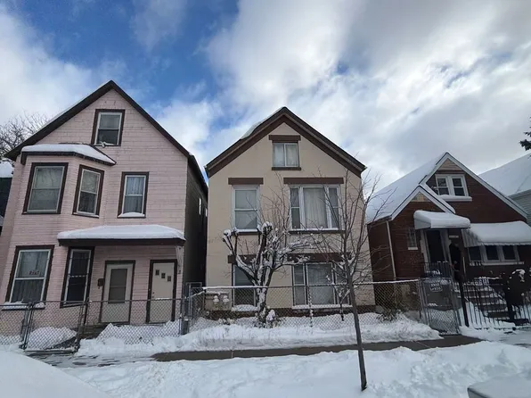 2707 S Komensky Ave, Chicago, IL 60623