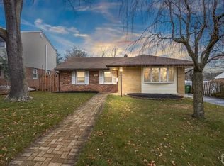 27 Melville Rd, Edison, NJ 08817