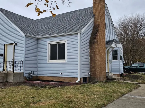 2144 9th St, Rockford, IL 61104