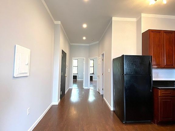 3rd image of 541A 3rd Ave #3