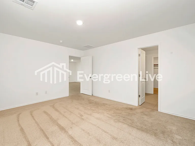 10924 SW 22nd St — Photo 8