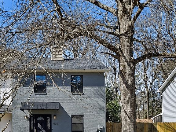 2nd image of 539 N Heritage Ct
