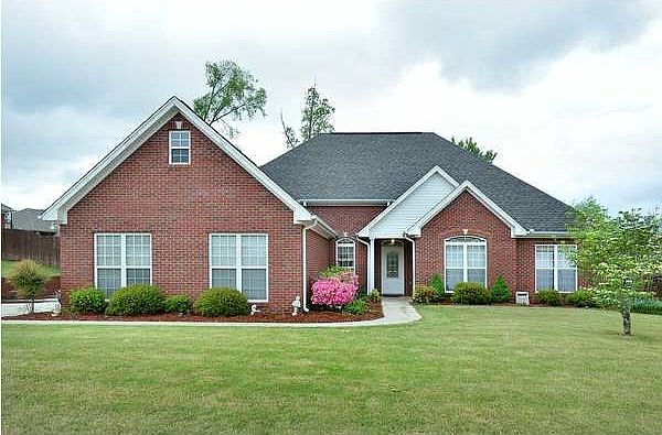 1st image of 350 Kingston Dr