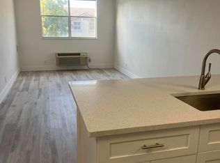 CORAL SPRINGS TOWER CLUB CONDO, Coral Springs, FL 33065