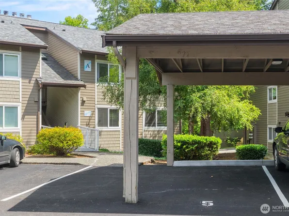 200 Mt Park Boulevard SW #A204, Issaquah, WA 98027