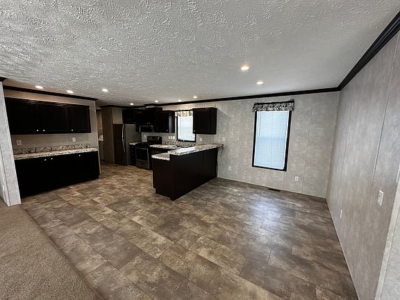 5th image of 267 Macoun Ln #684