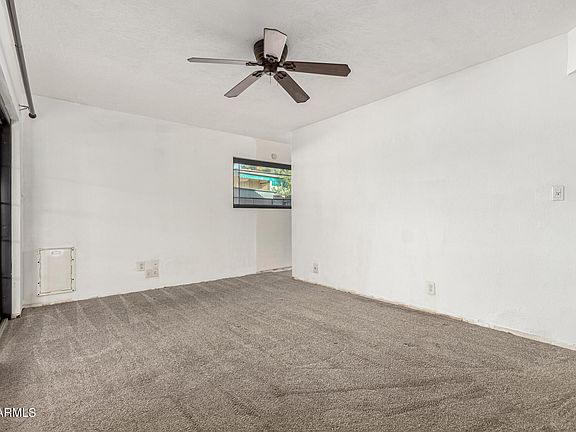 5th image of 3208 W PORT ROYALE Lane