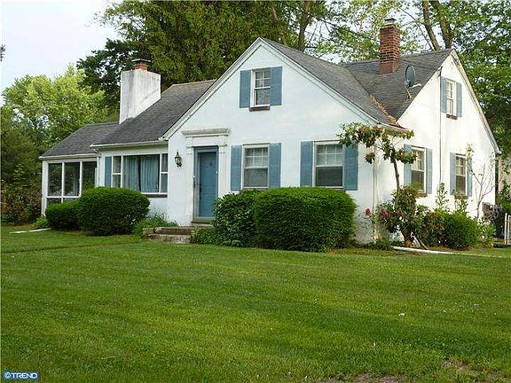 2nd image of 501 Evesham Ave