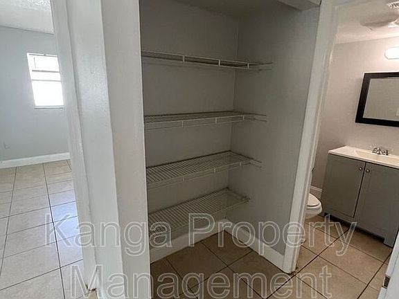 4th image of 3204 Louisiana Ave Unit C
