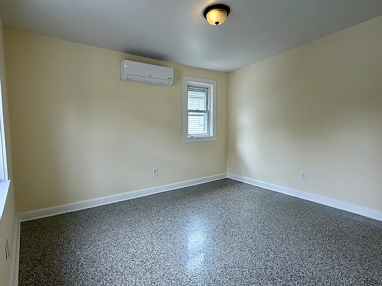 44 Everett St #2 — Photo 8