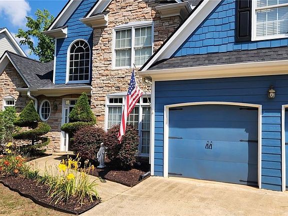 3rd image of 29 Sedgefield Overlook