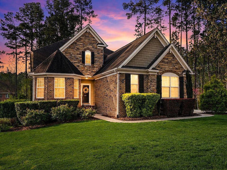 1st image of 105 Costin Ct