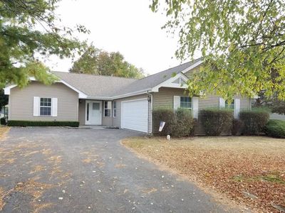 3806 Hale Ln, Island Lake, IL, 60042