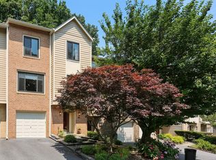 10702 Mist Haven Ter, Rockville, MD 20852