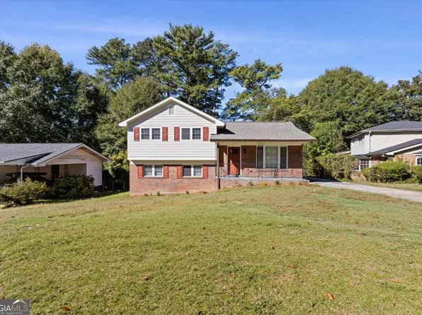 742 Vanderbilt Ct NW, Atlanta, GA 30318