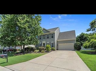 645 Springhouse Pl, Lake Wylie, SC 29710