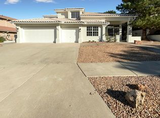 11913 Persimmon Ave NE, Albuquerque, NM 87111