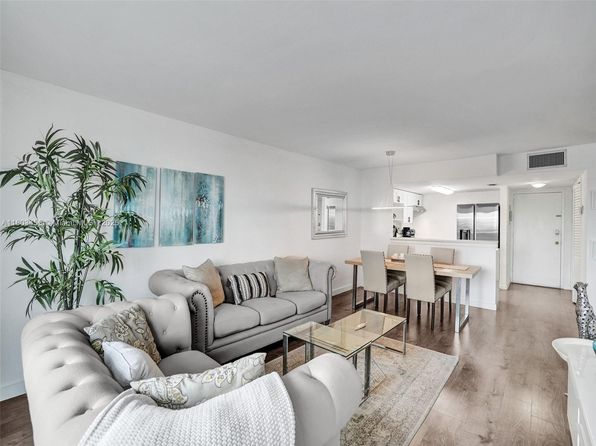 7928 West Dr APT 504