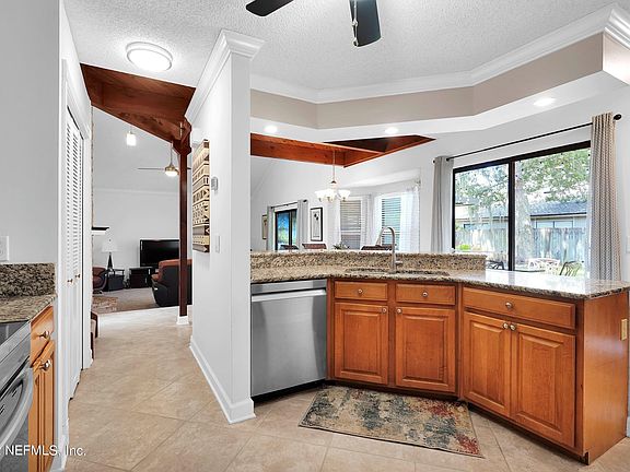 4th image of 4065 Tyndel Creek Pl