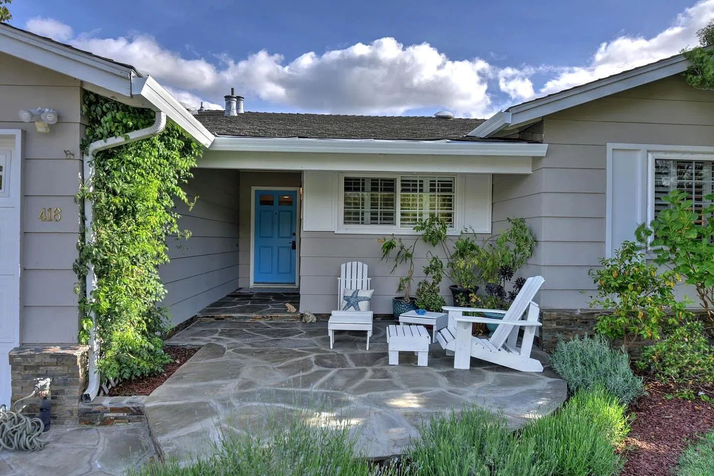 4 bed, 1642 sqft, $6,400 — Photo 2