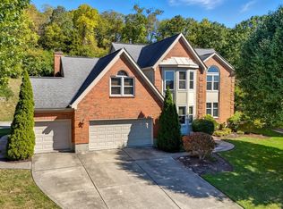 8742 Rupp Farm Dr, West Chester, OH