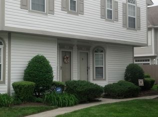 1208 Daylily Dr, Chesapeake, VA 23320