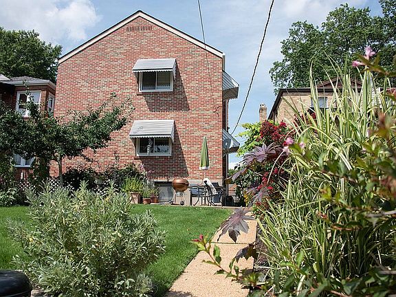 5th image of 6212 Loran St