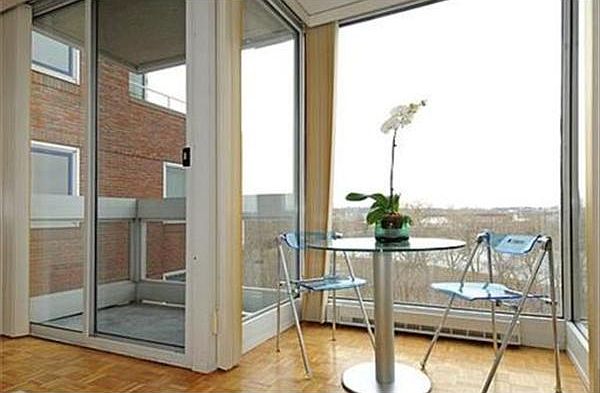 2nd image of 975 Commonwealth Ave #703
