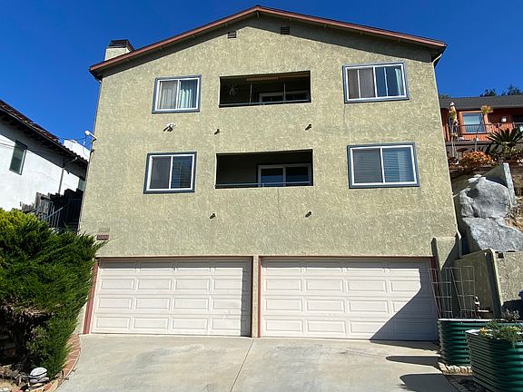 2nd image of 2470 McCready Ave #1