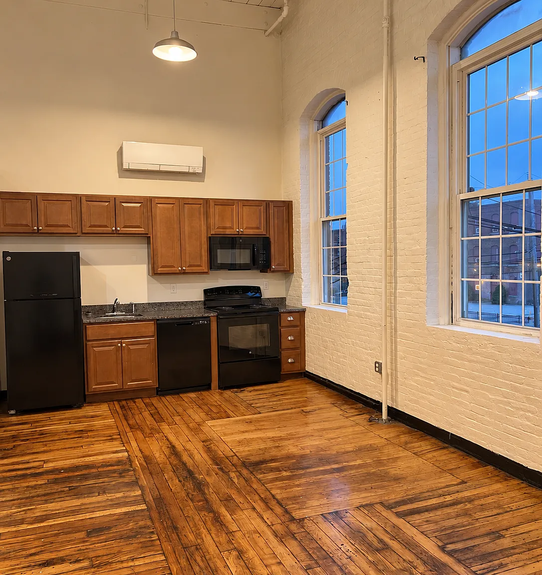 1 bed, 600 sqft, $1,550 — Photo 4