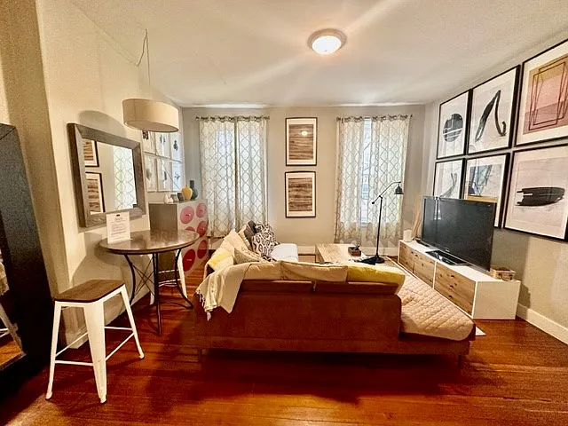 435 Hanover St #2B — Photo 7