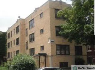 4953 W Walton St #3, Chicago, IL 60651