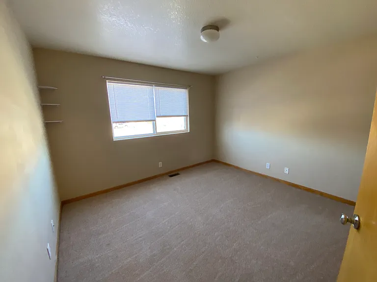 903 Jackalope Ct — Photo 8