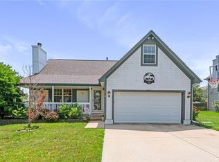 303 SW Albatross Ct, Lees Summit, MO 64082