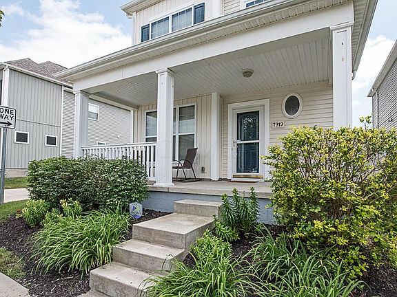 3rd image of 7919 Ashenden Dr
