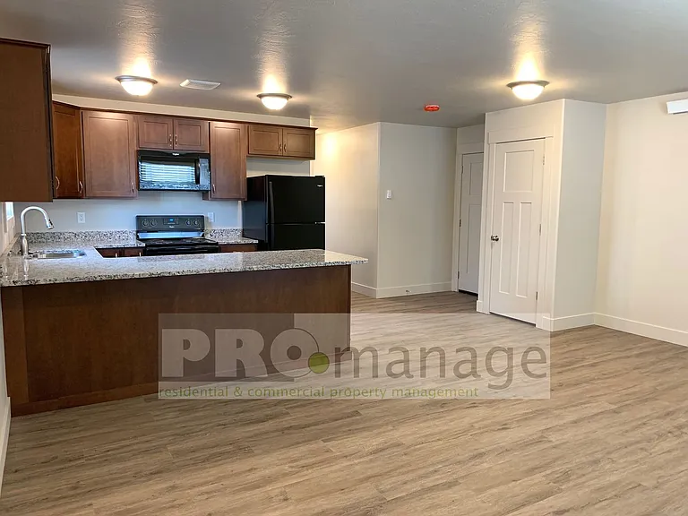 661 Caribou St. — Photo 2