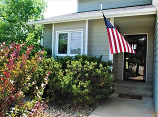 3911 Parkview Dr, Rapid City, SD 57701