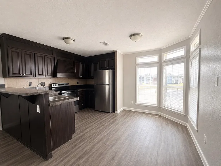 7109 W Loop 1604 N #301 — Photo 2
