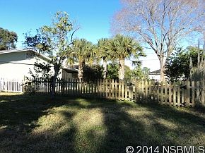 4th image of 2403 Vista Palm Dr