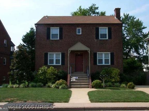 4th image of 618 18th St S APT 1