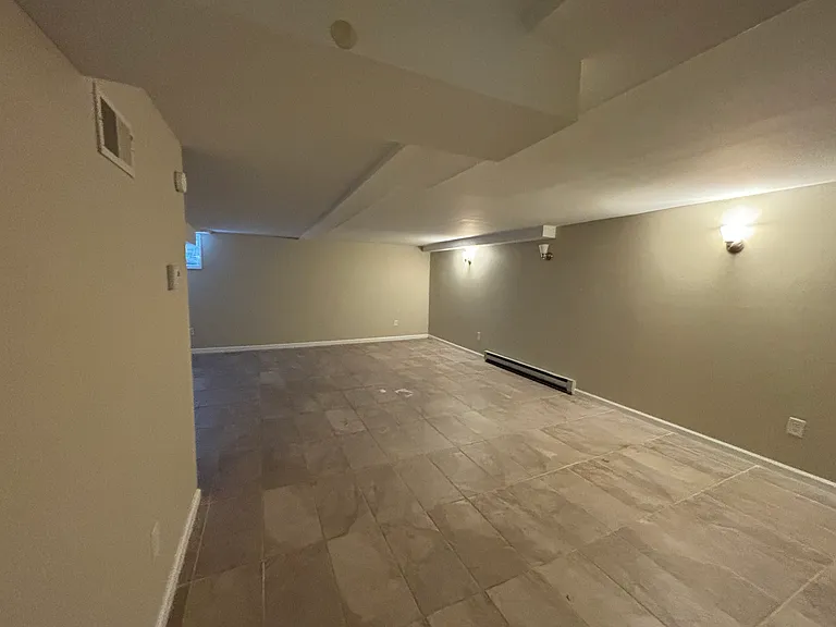 20 Lincoln Pl — Photo 10