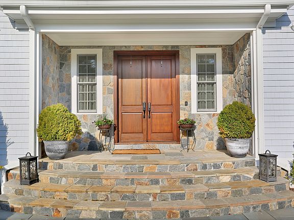 84 Merry Meet Cir Fairfield CT-print-029-027-029-4200x2816-300dpi.jpg