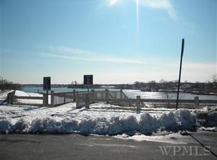 332 Howe Ave, Bronx, NY 10473