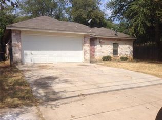 2732 Milam St, Fort Worth, TX 76112